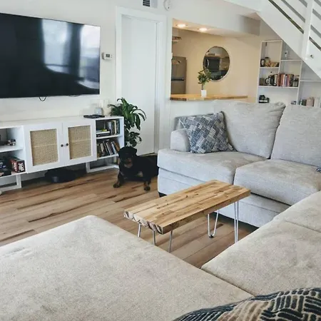 Perfect Condo Getaway To The Beach